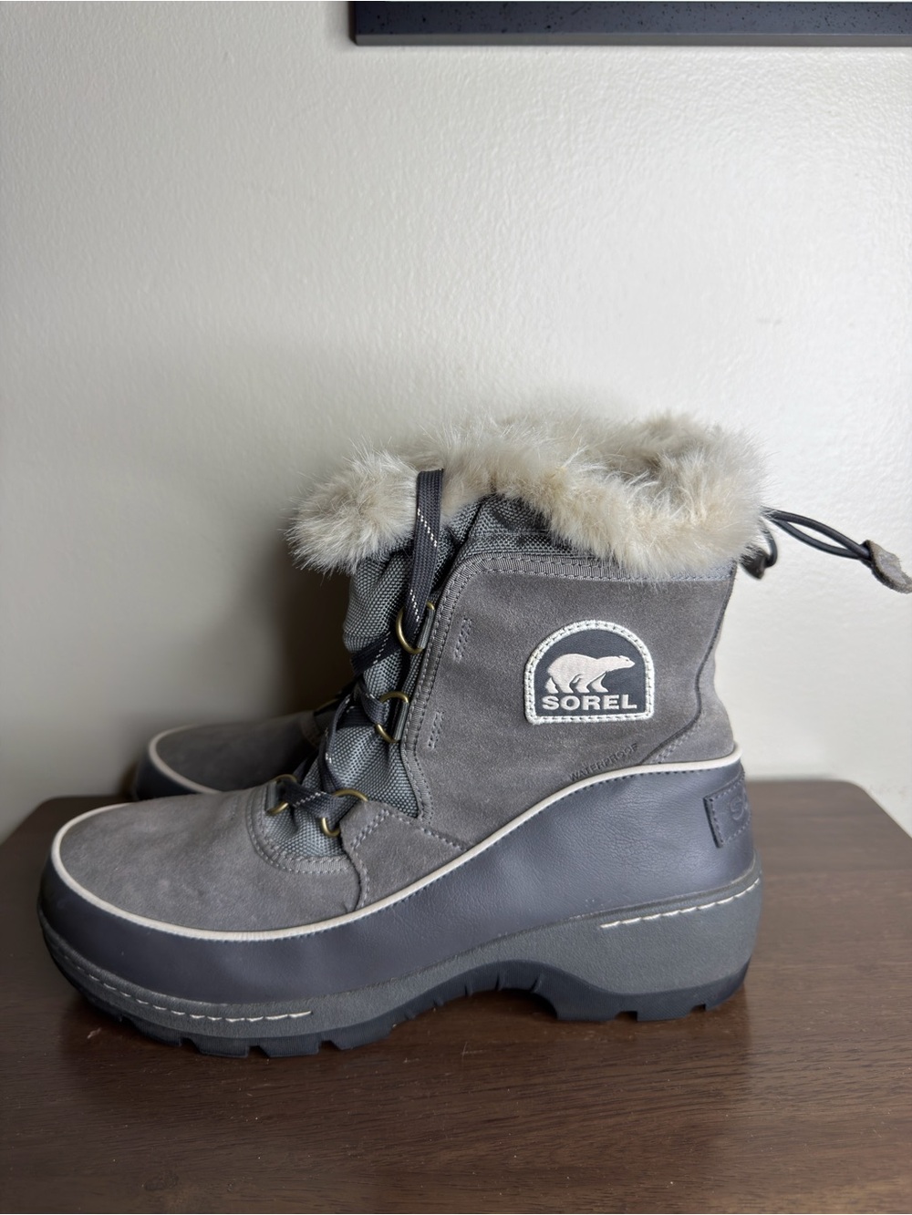 Sorel Gray Tivoli lll Waterproof Snow Boots 10 Womens